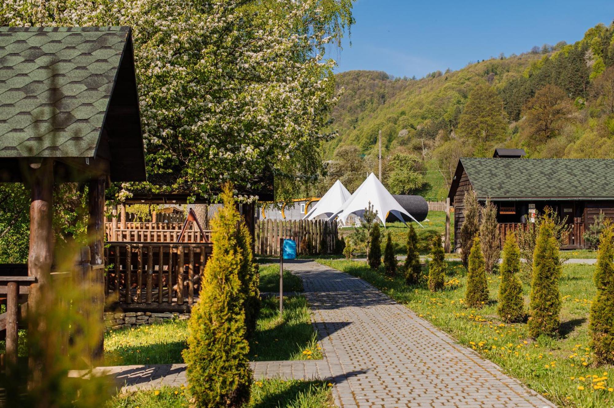 Skhidnytsia Рибничанка酒店 外观 照片